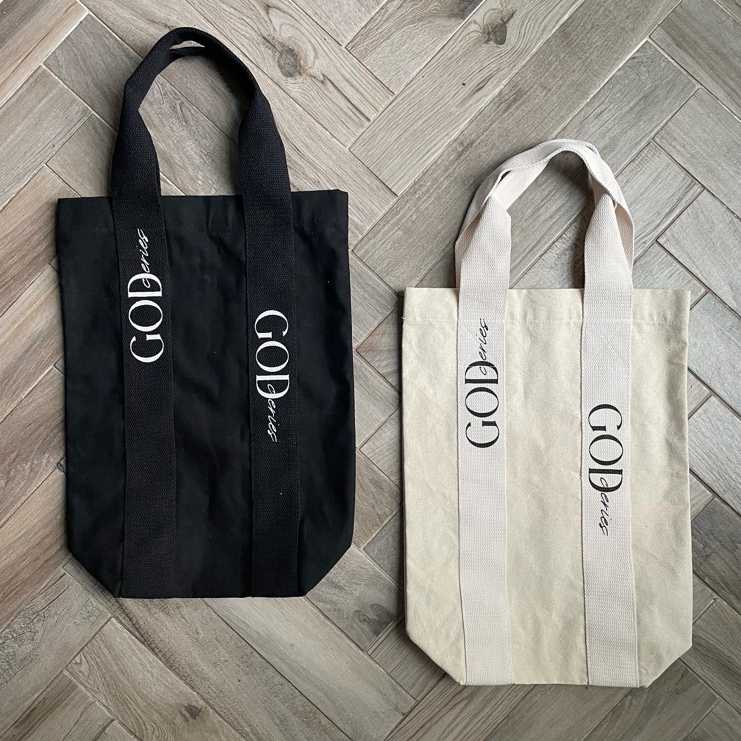 Exodus On the Go Tote